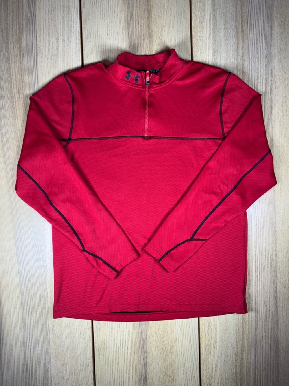 Under Armour Red‎ cold gear Shirt with Black Stitching xl